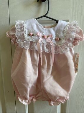 Vintage heirloom style Pink Baby Girl Floral Ribbon Bubble Romper 3-6M